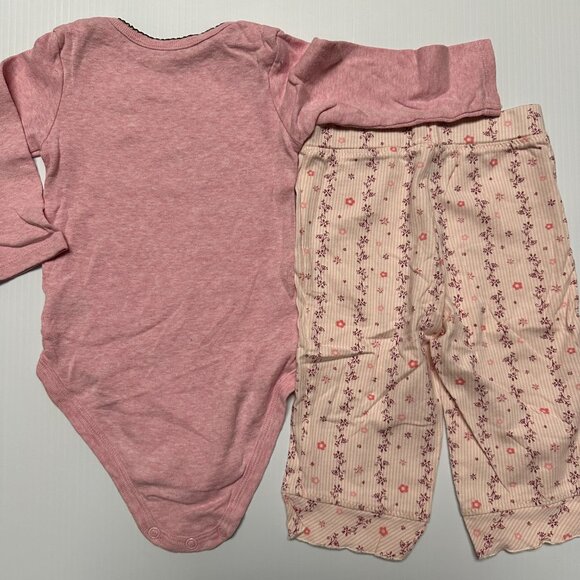 Girls 9 month outfit bundle - Picture 7 of 9